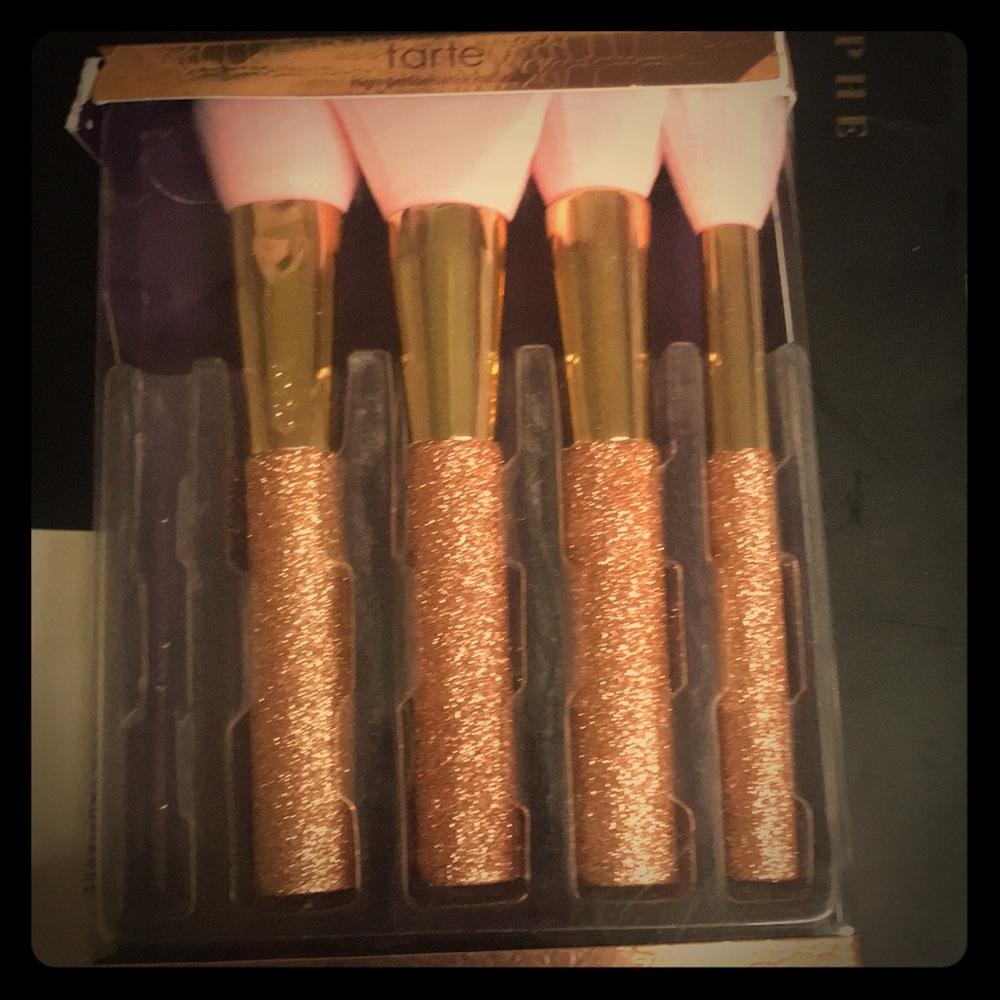 Tarte goal getters brush set missing one othersnwt